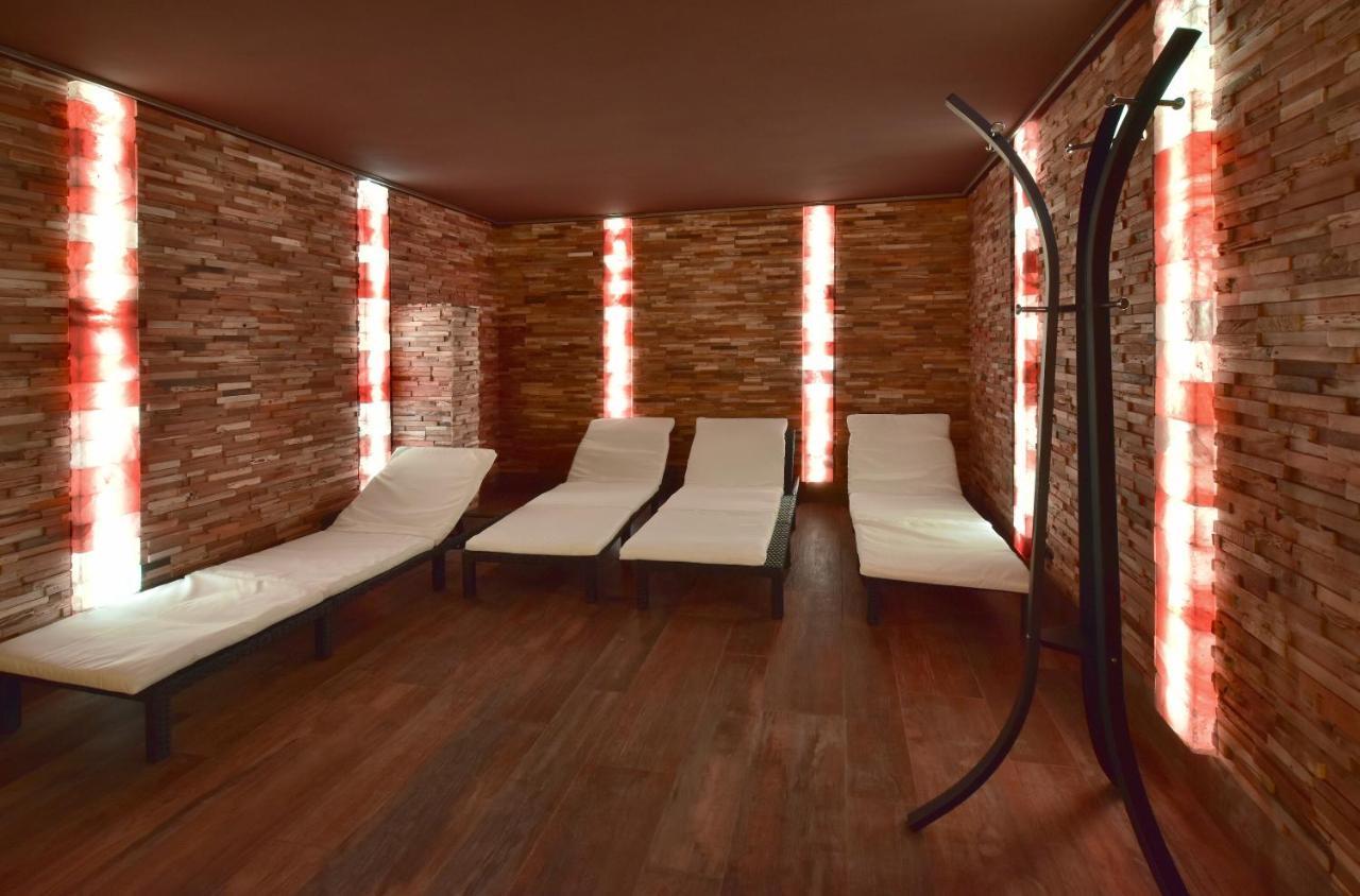 Wellness Hotel Astra Špindlerŭv Mlýn Dış mekan fotoğraf