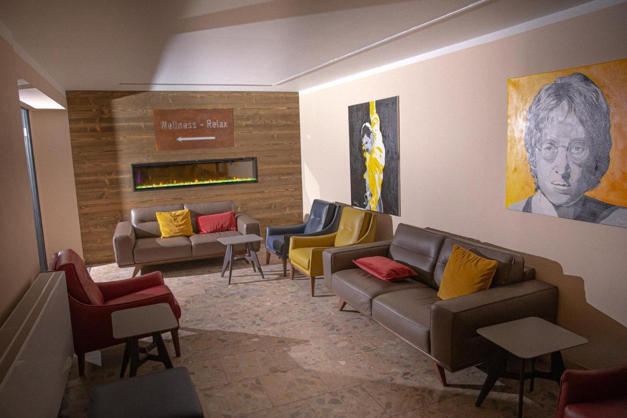 Wellness Hotel Astra Špindlerŭv Mlýn Dış mekan fotoğraf