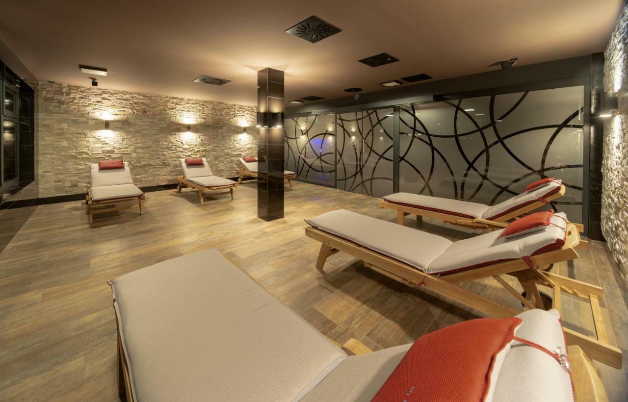 Wellness Hotel Astra Špindlerŭv Mlýn Dış mekan fotoğraf